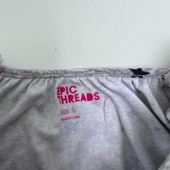 Epic Threads Star Print Romper Girl size Small - Picture 3 of 4